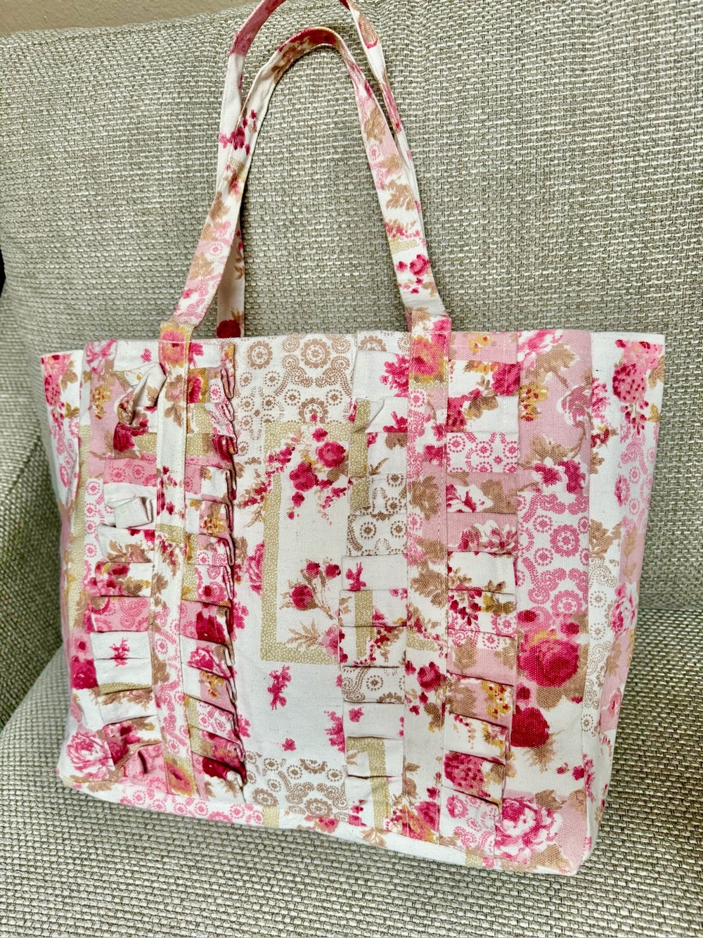 Ruffle 🌸 Floral Canvas Tote Bag Shoulder Bag Ivory Pink Brown Book sealed Bag - Picture 3 of 7
